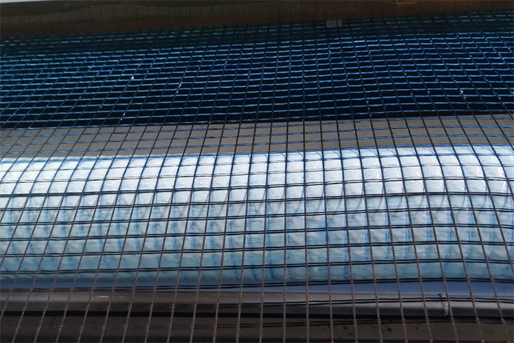 玻璃鋼格柵蓋板 打造垂釣園安全、耐用、美觀的走道優(yōu)選方案